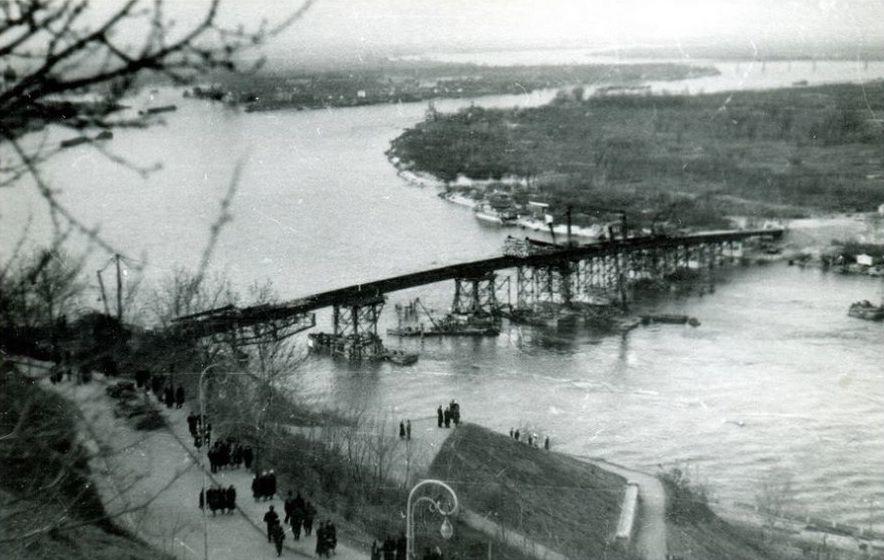 Парковый мост через Днепр. История