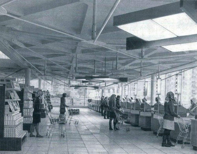 Как выглядел один из первых супермаркетов советского Киева. Универсам №3 на Облони