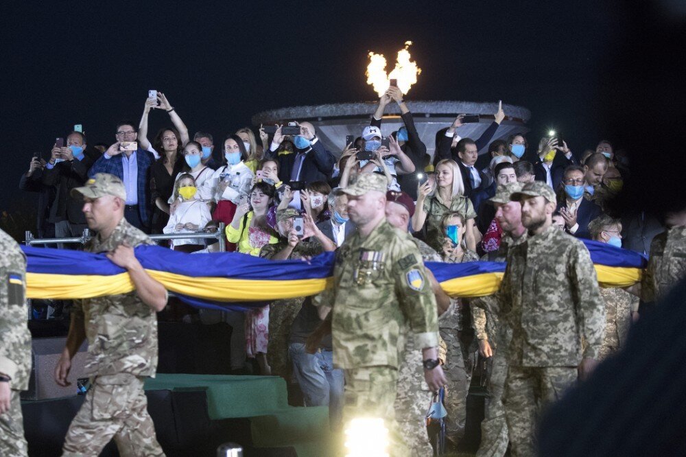 Самый большой флаг в Украине
