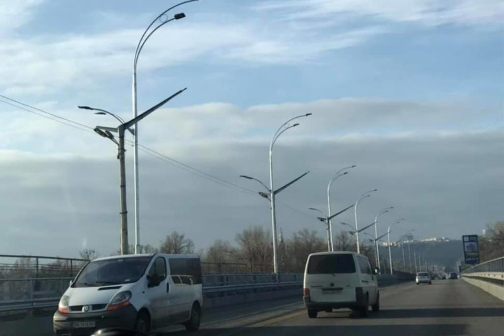 Міст метро Русановський