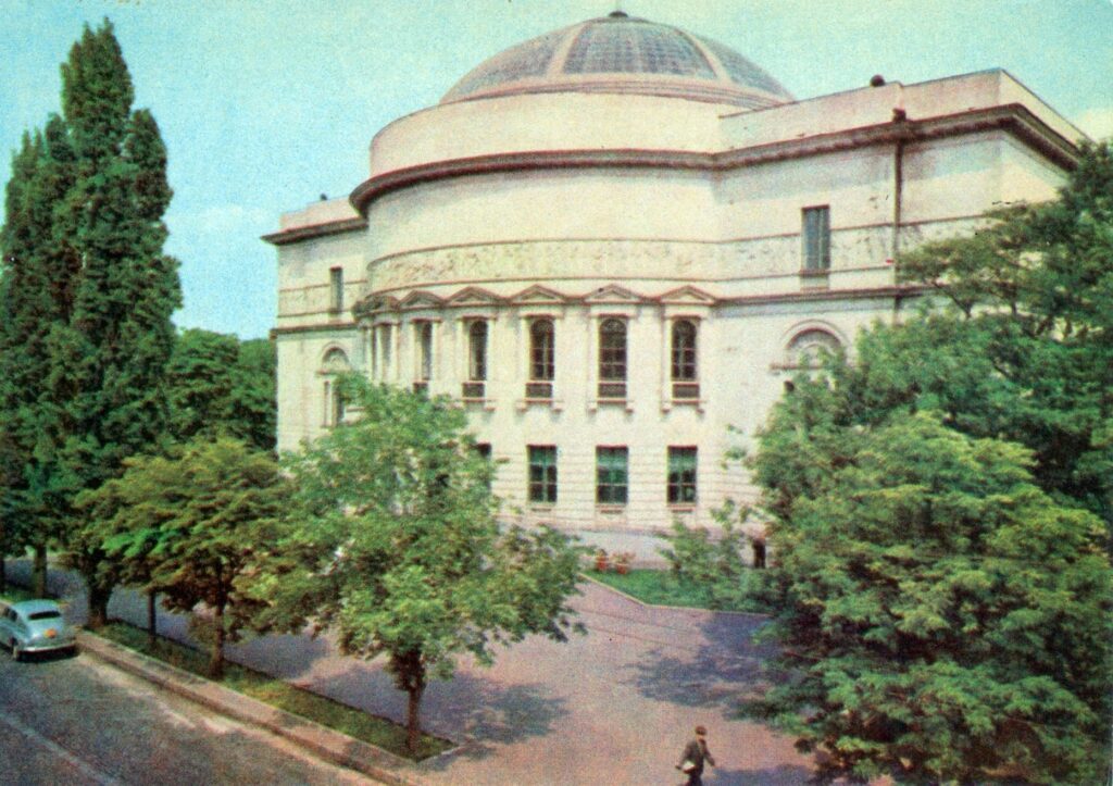 Київ на листівках видавництва "Радянська Україна" 1970 року