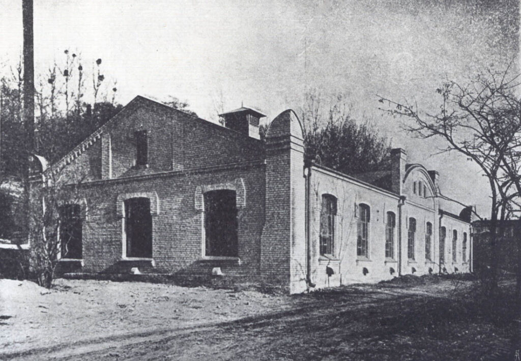 Александровская больница и Михайловская церковь