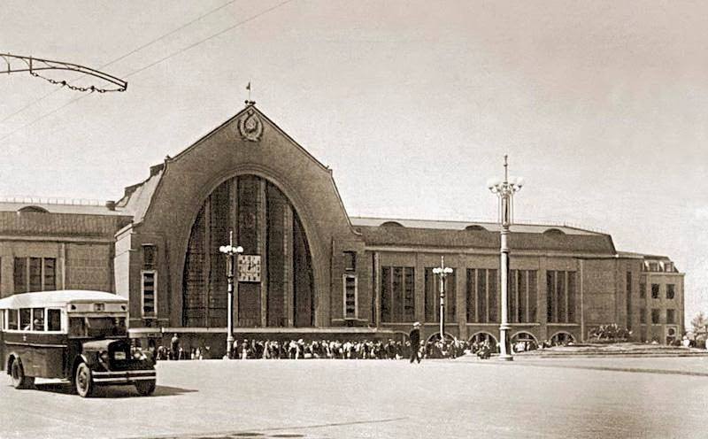 Центральний залізничний вокзал. Історія