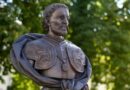 Пам’ятний знак гетьману Івану Мазепі на території Києво-Печерської лаври 